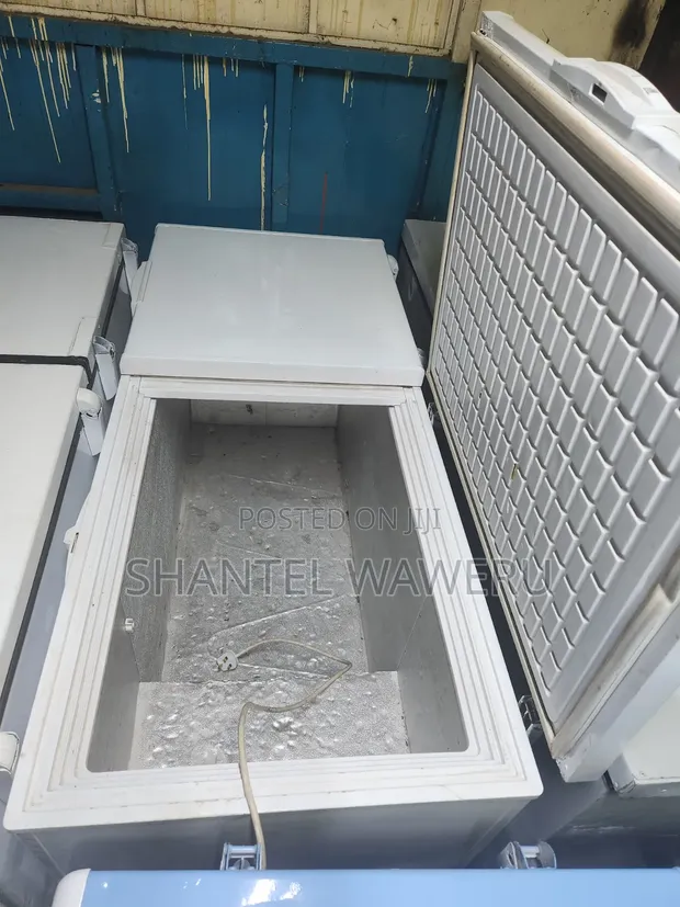 Premier Freezer ya Kifua 600L - Imetumika - 1