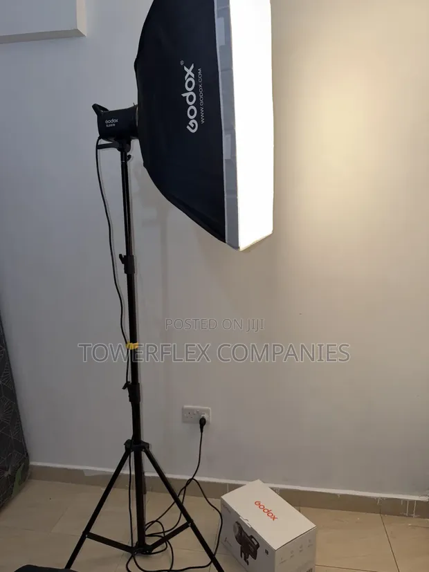 Godox SL60II Bi Light, Stand & Softbox Package - 1