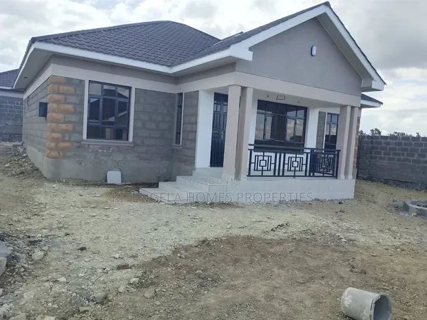 Bungalow ya Vyumba 3 Inauzwa Kitengela - 1