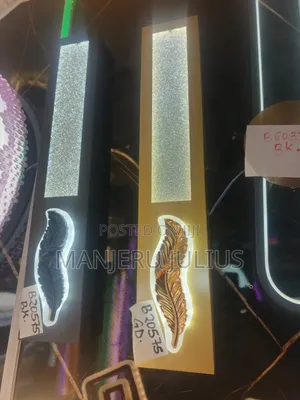 Modern Acrylic LED Wall Light (3-Color)