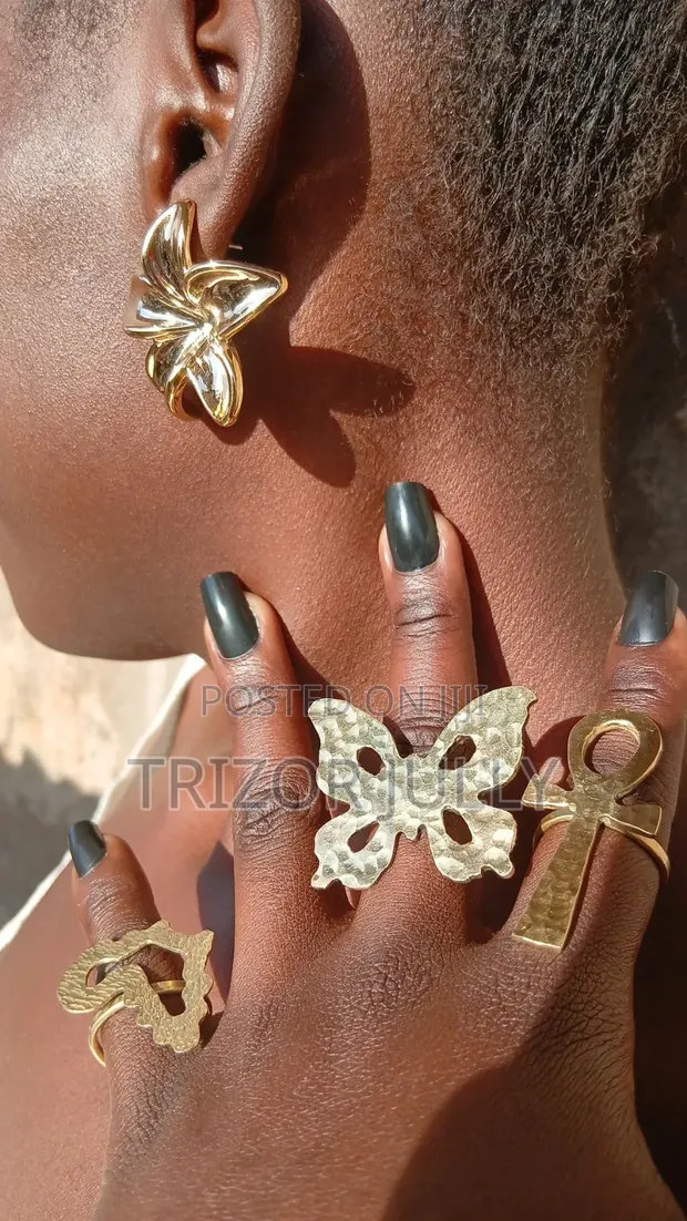BeauTEE Jewels and Accessories - 1
