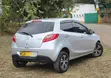 Mazda Demio 2012 Nyeusi - 4