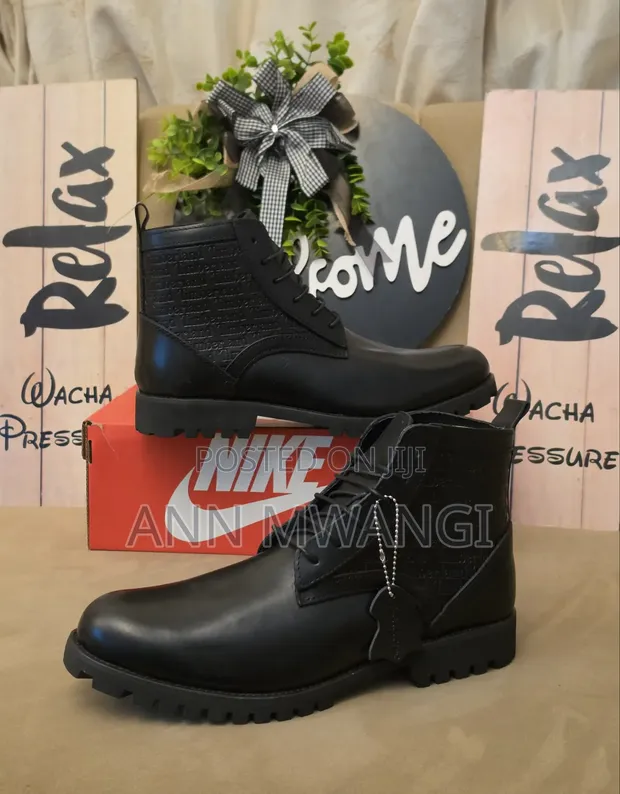 Timberland Classic Boots - Brand New - 1