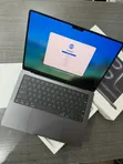 Apple MacBook Pro 2025 M5 14" 32GB RAM 1TB SSD - 1