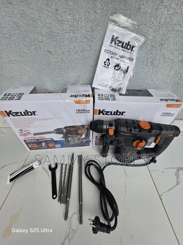 KZUBR 1050W Rotary Hammer Drill - 1
