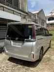 Toyota Esquire 2.0 FWD (7 Seater) 2019 Silver - 4