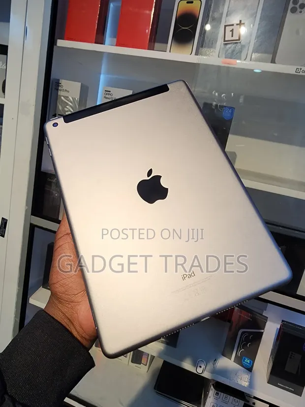 Apple iPad 9.7" 32GB Gray (Kizazi cha 6) - 1