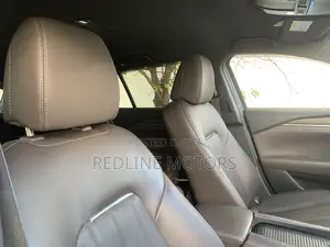 Mazda Atenza 2019 Kijani