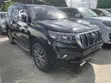Toyota Land Cruiser Prado Kakadu 2019 Nyeusi - 3