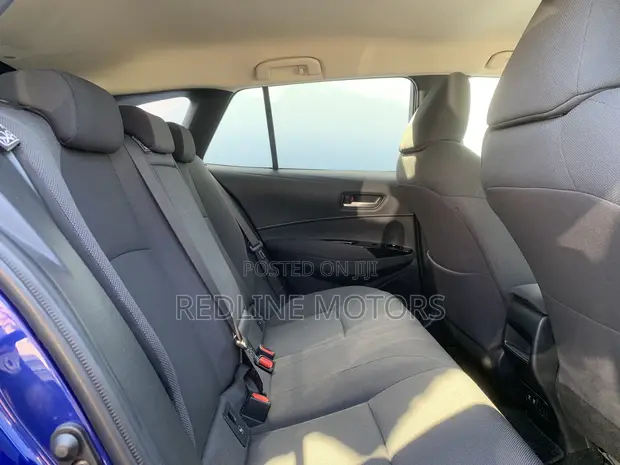 Toyota Corolla LE 2020 Blue - 1