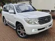 Toyota Land Cruiser 2009 Nyeupe - 2
