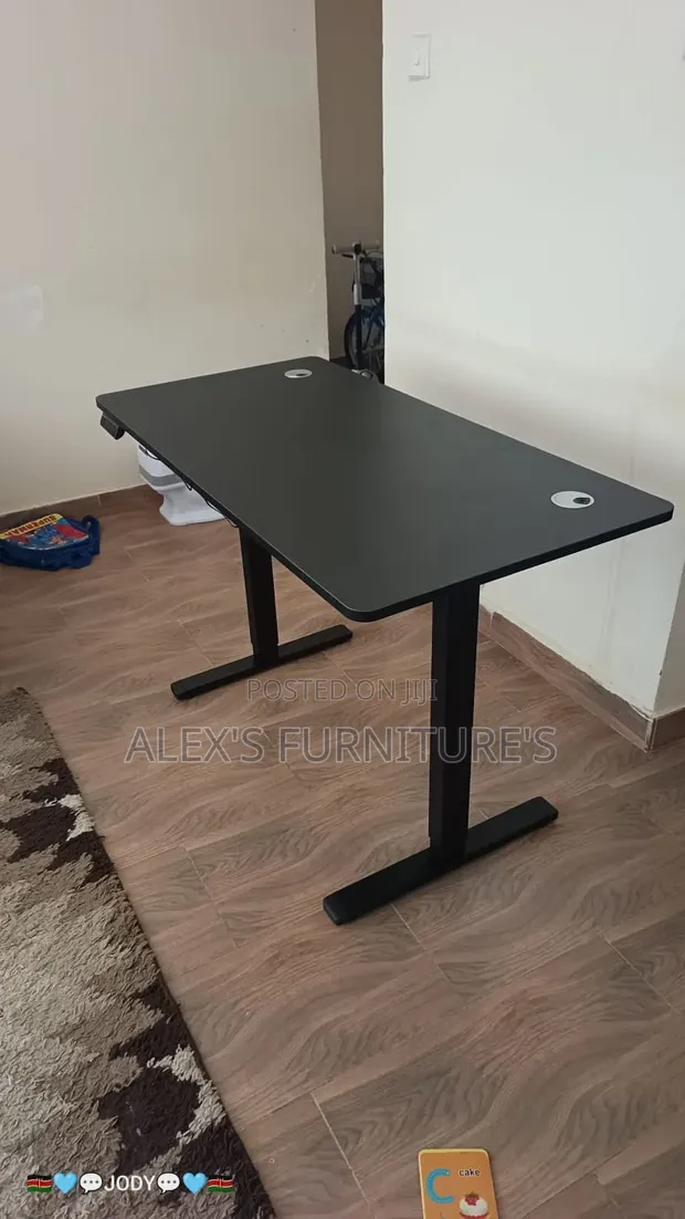 Boss Office Products Electric Adjustable Desk - 1