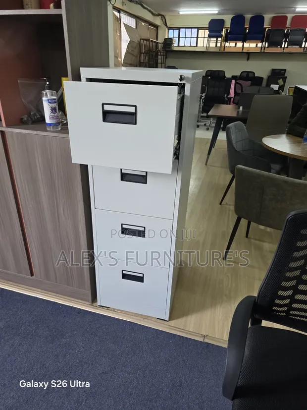 Boss Office Products Kabati la Droo 4 Zinazofungika - 1