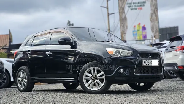 Mitsubishi RVR 2.0 2012 Nyeusi - 1