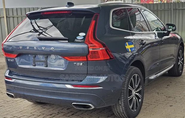 Volvo XC60 T5 Inscription AWD 2019 Blue - 1