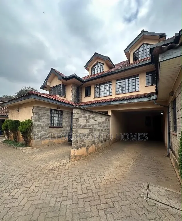 5 Bedroom Townhouse for Sale in Lavington, Valley Arcade - 1