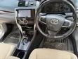 Toyota Premio 2017 Nyeupe - 5