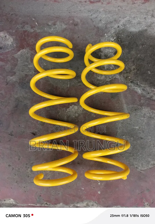 Toyota Sienta New Model Heavy Duty Springs - 1
