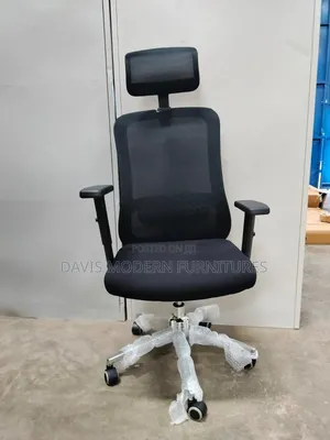 Kiti cha Ofisi cha Mesh chenye Mgongo Mrefu na Headrest - Nyeusi