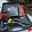 Compact Jump Starter na Air Pump & LED Light - 3