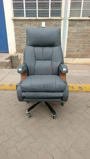 Kiti cha Ofisi cha Recliner chenye Rangi ya Brown na Msaada wa Miguu