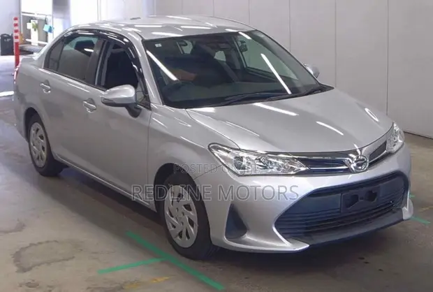 Toyota Axio 1.5 G 2WD 2019 Silver - 1