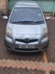Toyota Vitz 2007 Silver - 1