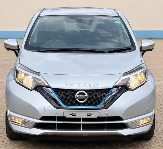 Nissan Note 1.2 Hybrid e-POWER 2019 Silver - 1