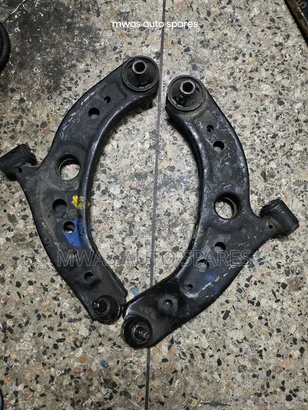 Toyota Passo Control Arms - 1