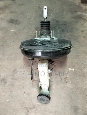 Brake Booster ya Isuzu D-MAX Iliyotumika