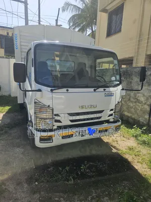 Isuzu NQR Mini Truck Iliyotumika