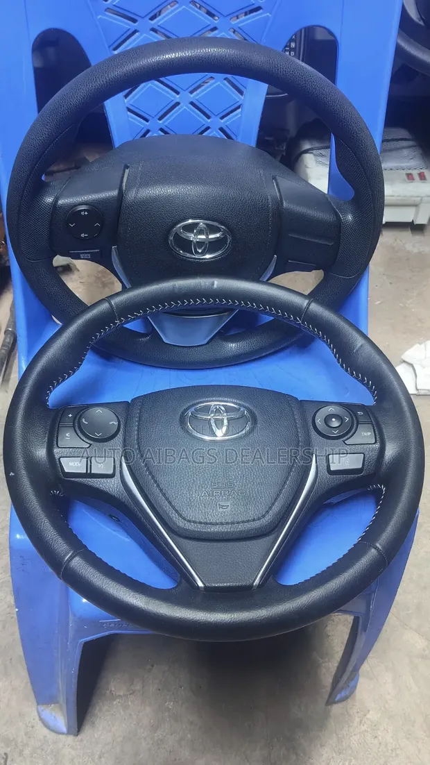 Toyota Corolla Fielder Steering Wheel (Used Japan) - 1