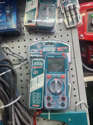 Total 1000A Digital AC Clamp Meter