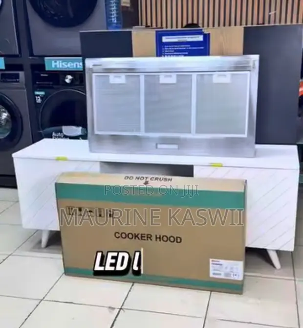 Hisense 90cm Hood ya Chini ya Kabati Iliyojengwa Ndani - 1