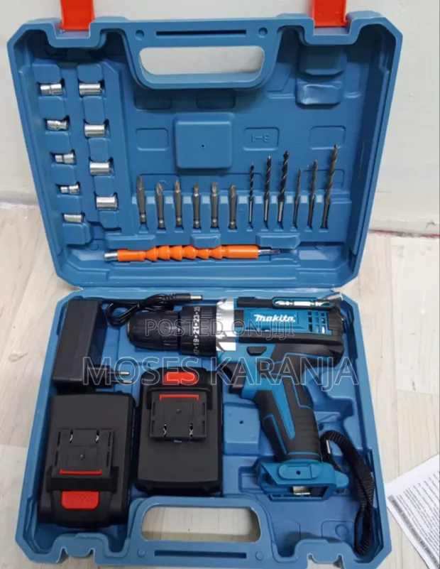 Makita Battery-Powered Cordless Drill - 1