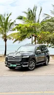 Toyota Land Cruiser Prado 2023 Black - 2