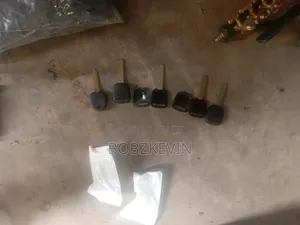 Blank Car Key - Uncut