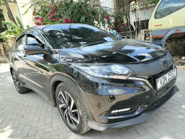 Honda Vezel 2016 Green - 1