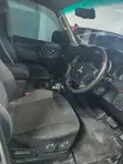 Mitsubishi Pajero 2019 Gray - 2
