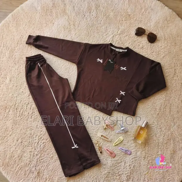 2-Piece Brown Casual Set (Girls) - 1