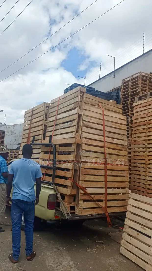 Wood Pallets - Strong & Durable - 1