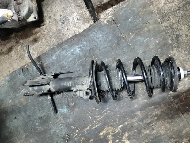 Toyota Belta Complete Shocks (Used) - 1