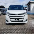 Toyota Noah X Package 2019 - 1