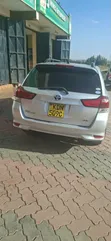 Toyota Corolla Fielder Hybrid 2016 Silver - 3