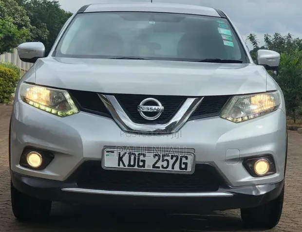 Nissan X-Trail 2014 - 1