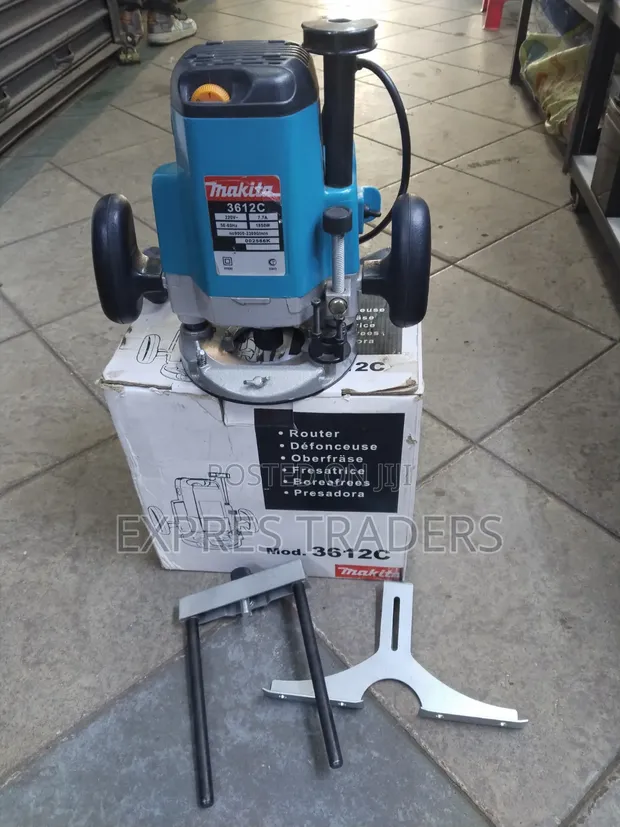 Makita 1850W Wood Router - 1