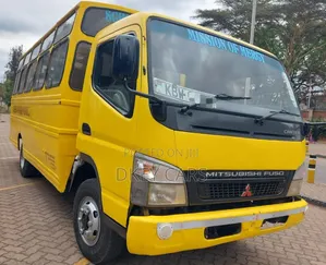 Mitsubishi Fuso Canter FE85 School Bus 2013