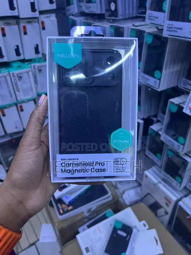 Nillkin CamShield Pro Magnetic Case for iPhone 17 Pro Max - Black - 1