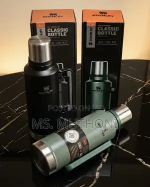 Stanley Heritage Classic Vacuum Bottle 1.9L