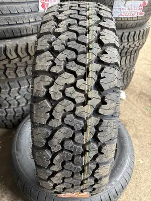 Torque 235/75R15 109S XL Tyre